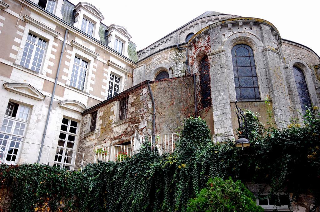 Grand Hotel De L'Abbaye Beaugency Exterior foto